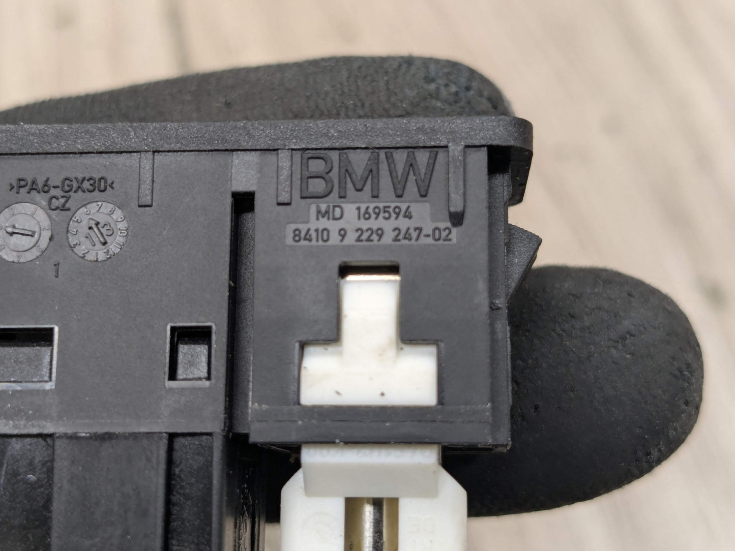 OEM BMW F22 F23 F30 F32 F33 F80 F82 F83 F87 M2 M3 M4 Aux Audio Input USB Black