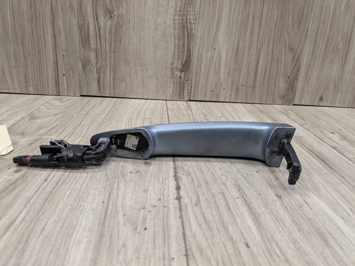 12-18 OEM BMW F30 F32 F36 COMFORT ACCESS Front Right Passenger Door Handle Blue