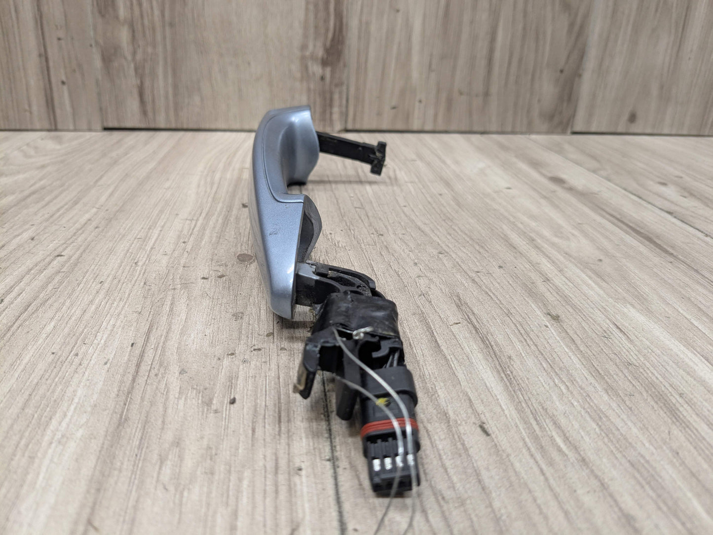 12-18 OEM BMW F30 F32 F36 COMFORT ACCESS Front Right Passenger Door Handle Blue