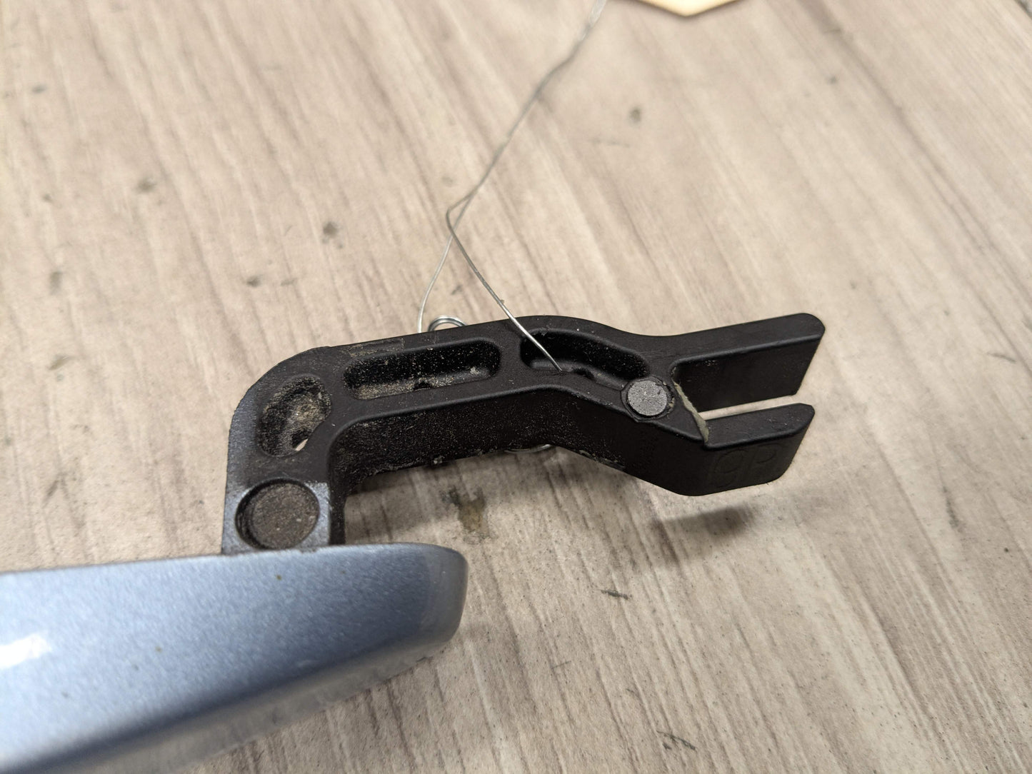 12-18 OEM BMW F22 F30 F32 M3 M4 COMFORT ACCESS Passenger Door Handle Blue