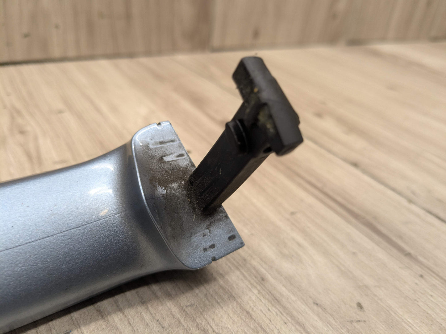 12-18 OEM BMW F22 F30 F32 M3 M4 COMFORT ACCESS Rear Driver Door Handle Blue