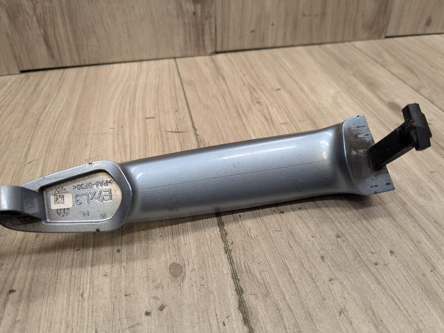 12-18 OEM BMW F22 F30 F32 M3 M4 COMFORT ACCESS Rear Driver Door Handle Blue