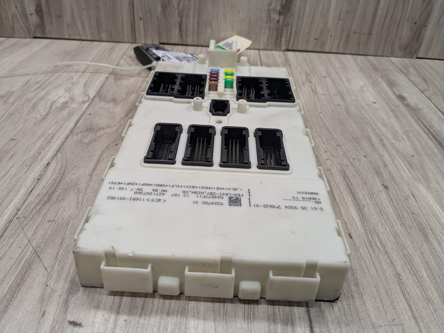 OEM BMW F22 F30 F32 F33 F36 F80 F82 Body Control Junction Box Module FEM + Key