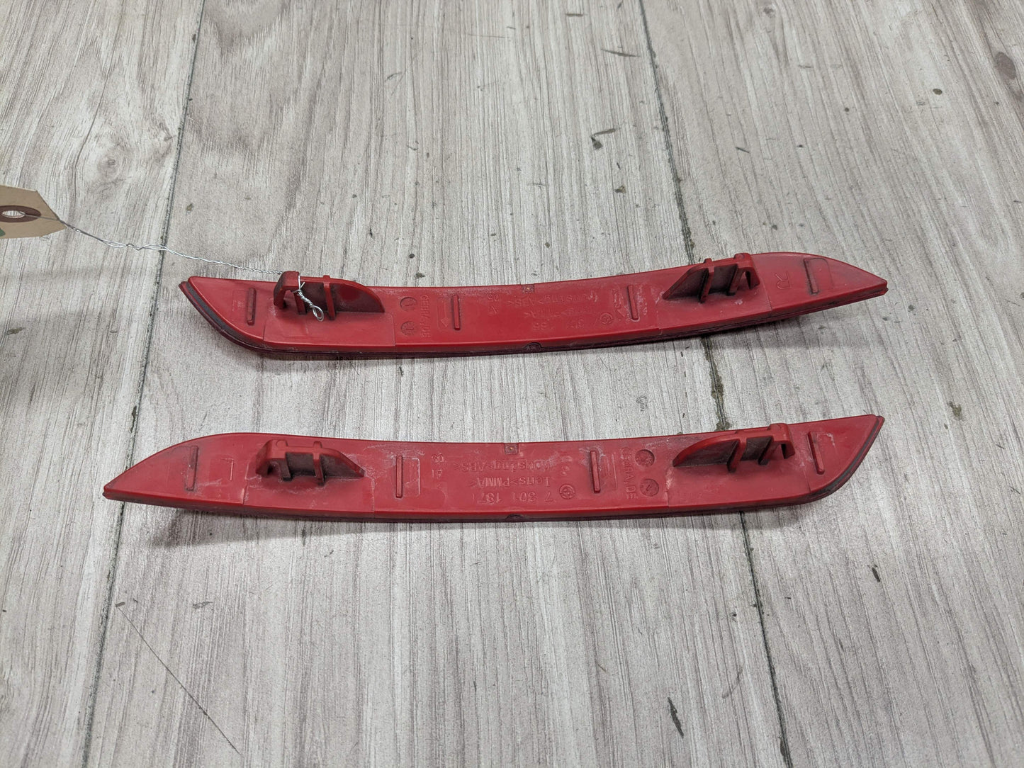 12-15 OEM BMW F30 F32 F33 F36 Rear Left Right Marker Light Reflector PAIR