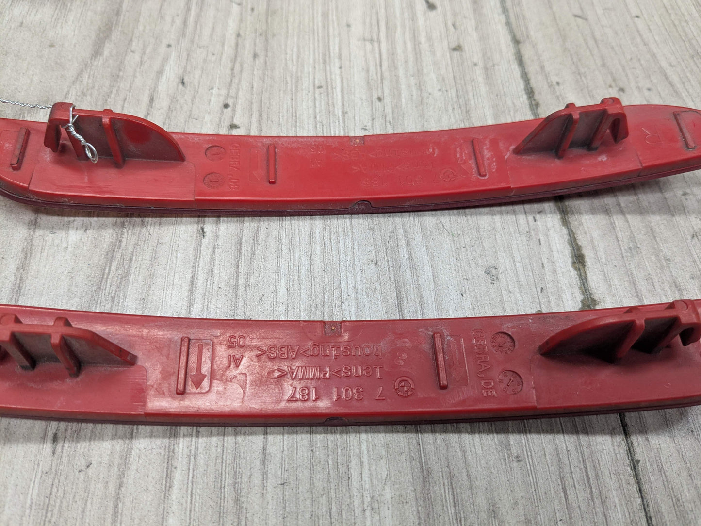 12-15 OEM BMW F30 F32 F33 F36 Rear Left Right Marker Light Reflector PAIR