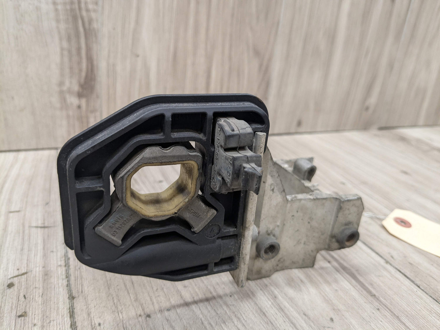 OEM BMW F22 F23 F30 F32 F33 F36 Left Right Radiator Carrier Support Bracket SET