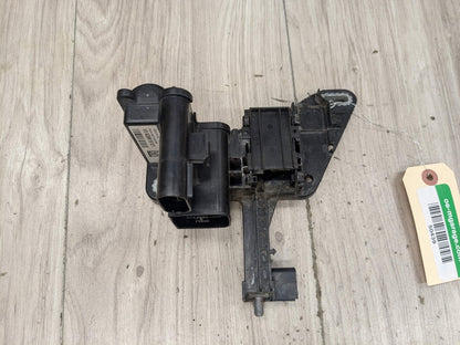 12-19 OEM BMW F22 F30 F32 F34 F36 F80 F82 F83 External Ignition Base Distributor