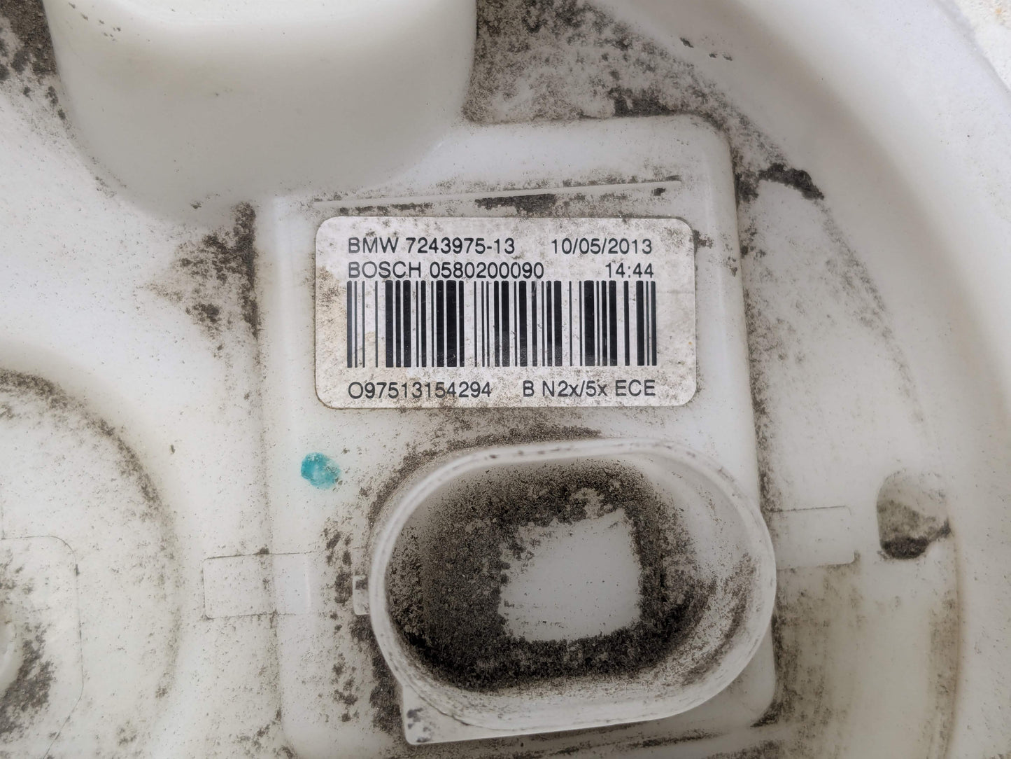 12-16 OEM BMW F23 F30 F32 F33 F34 F36 F87 Gas Fuel Tank Sending Pump Unit