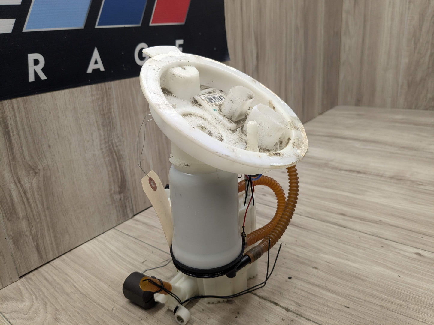 12-16 OEM BMW F23 F30 F32 F33 F34 F36 F87 Gas Fuel Tank Sending Pump Unit