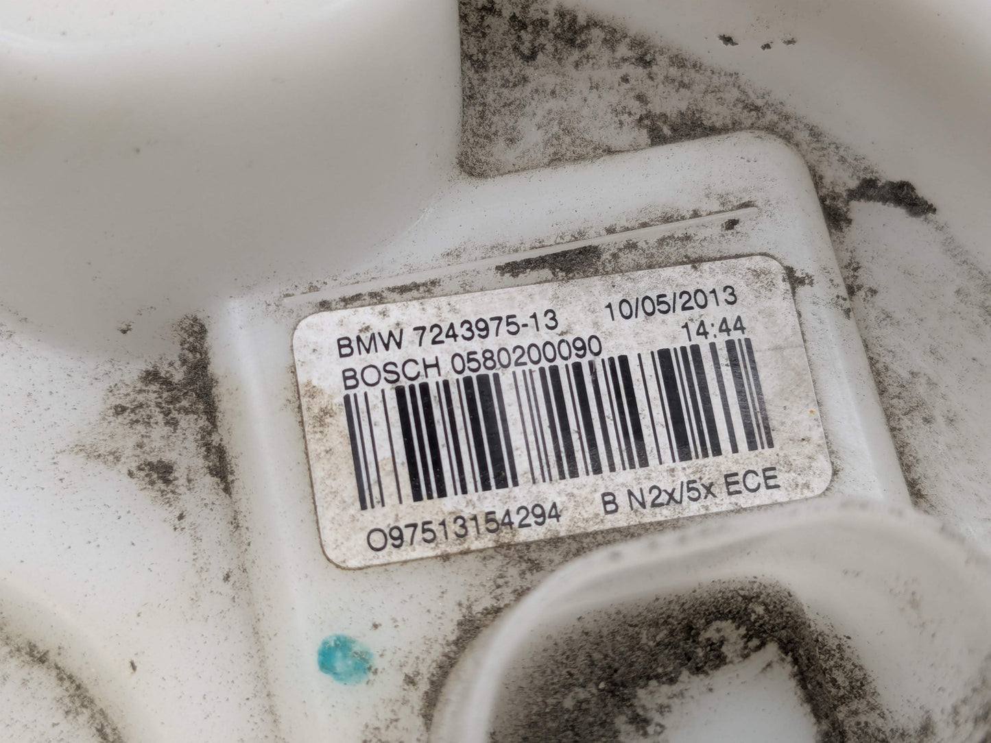 12-16 OEM BMW F23 F30 F32 F33 F34 F36 F87 Gas Fuel Tank Sending Pump Unit