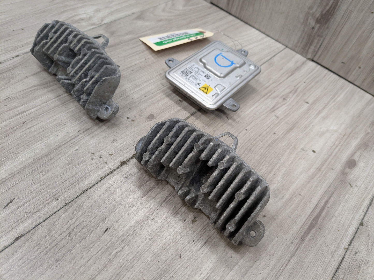 12-15 OEM BMW F30 F82 F34 F01 F10 Xenon Headlight Ballast Unit Control Modules