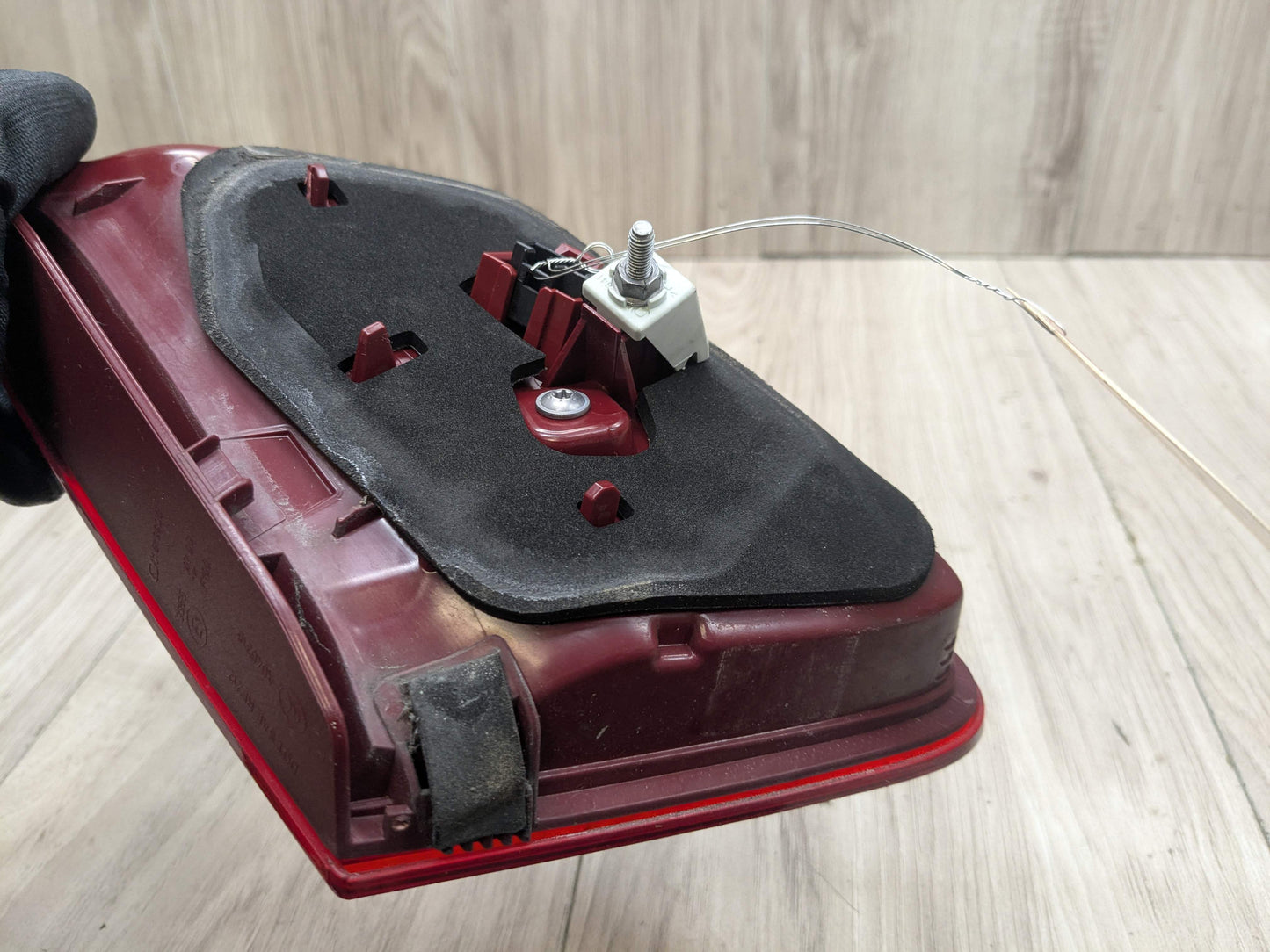 14-16 OEM Mercedes W212 E350 E550 Sedan Right Passenger Side Inner LED Taillight