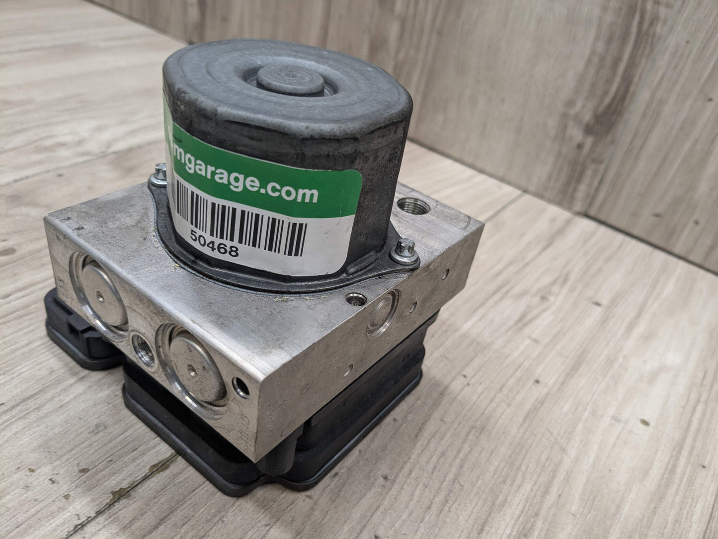 OEM Mercedes W212 E350 E550 ABS Brake Pump Anti Lock Dynamic Stability Control
