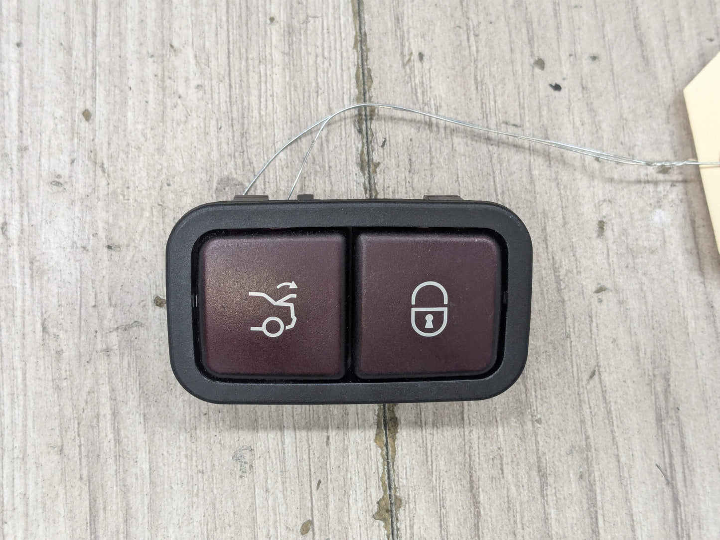 OEM Mercedes W212 E350 E550 Trunk Lid Release Open Door Lock Button Switch