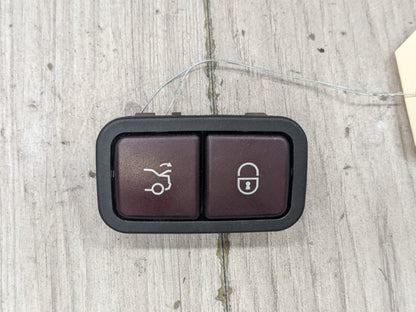 OEM Mercedes W212 E350 E550 Trunk Lid Release Open Door Lock Button Switch