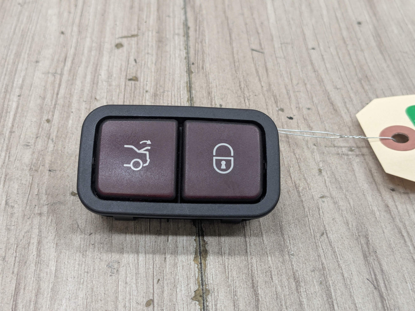 OEM Mercedes W212 E350 E550 Trunk Lid Release Open Door Lock Button Switch