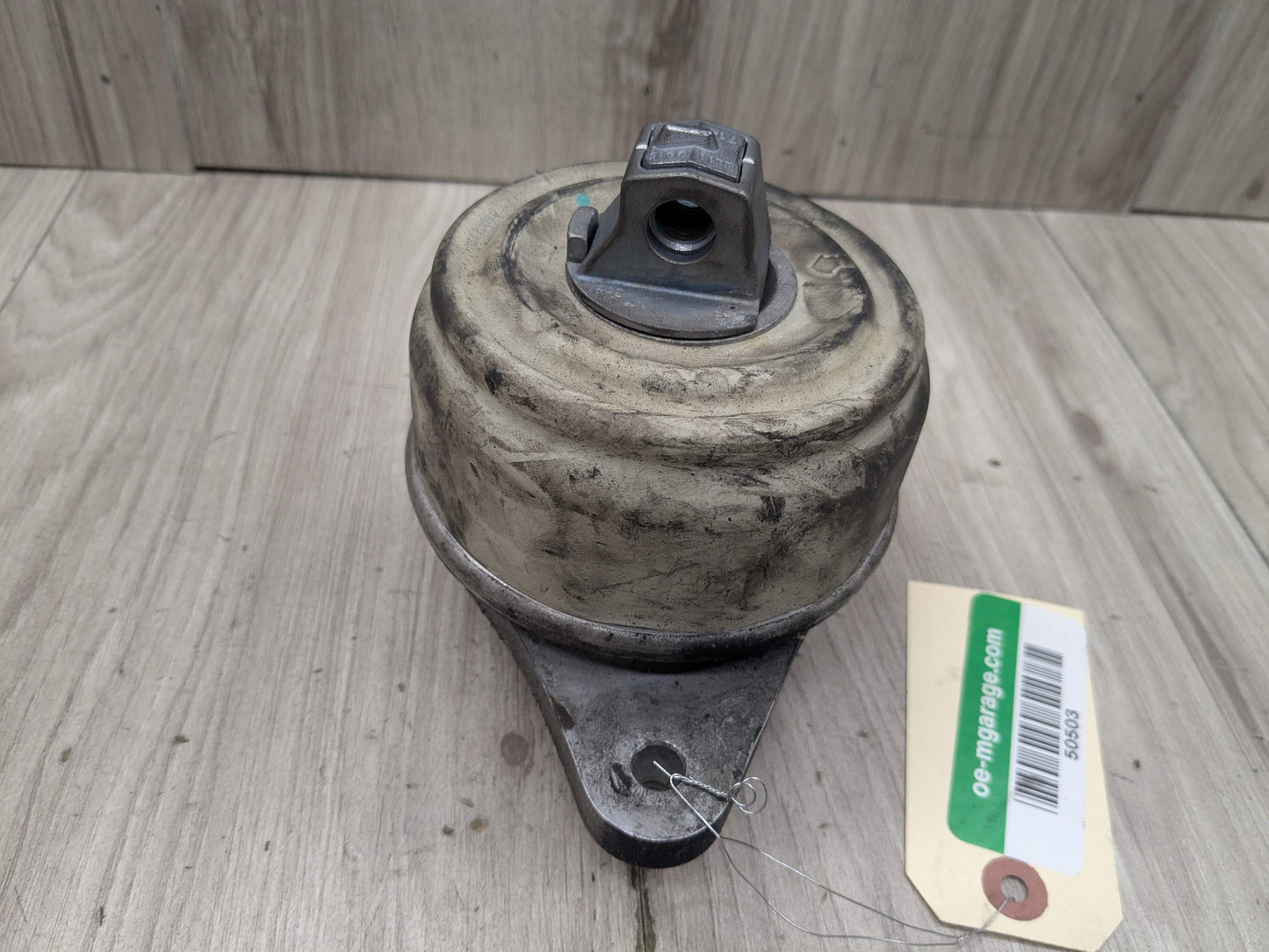 OEM Mercedes W212 W218 E550 M278 CLS63 AMG Engine Right Passsenger Motor Mount