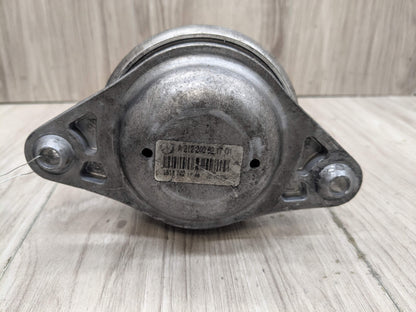 OEM Mercedes W212 W218 E550 M278 CLS63 AMG Engine Right Passsenger Motor Mount