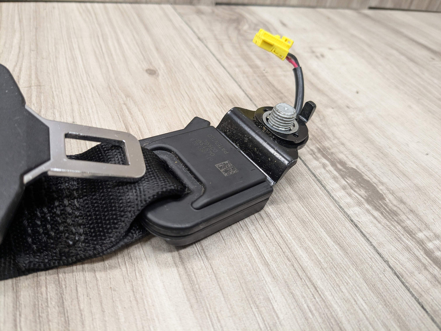 10-16 OEM Mercedes W212 E350 E550 Front Right Passenger Side Seat Belt Retractor