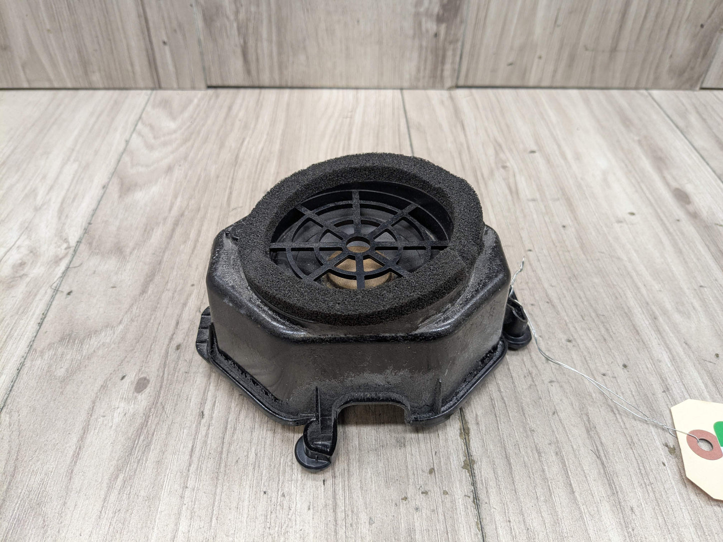 OEM Mercedes W212 E350 E400 E550 Rear Interior Rear Deck Shelf Speaker Logic 7