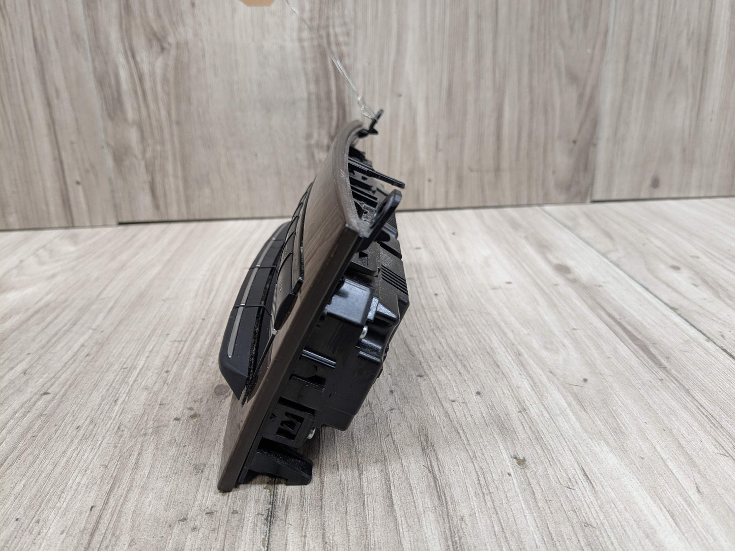 OEM Mercedes W207 W212 E350 E550 A/C Climate Heater Control Radio Media Switch