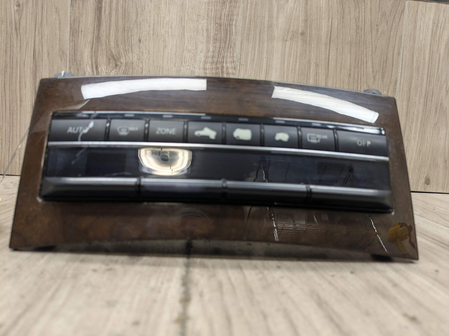 OEM Mercedes W207 W212 E350 E550 A/C Climate Heater Control Radio Media Switch