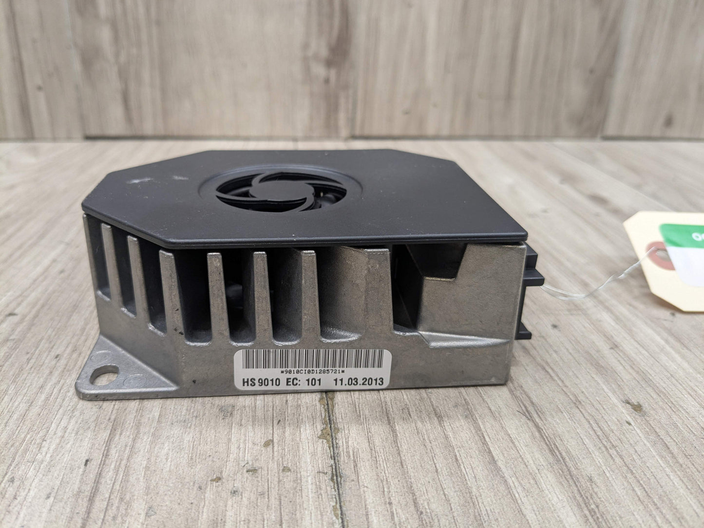 OEM Mercedes W212 E350 E550 Subwoofer Amplifier Control Module Harman Becker