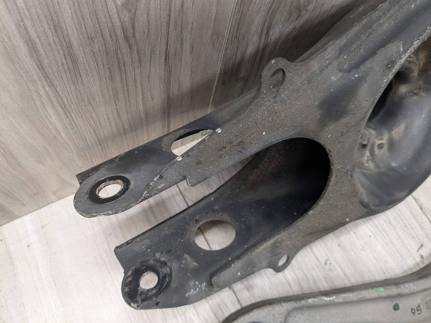 OEM Mercedes W204 W207 W212 Rear Right Passenger Upper Lower Control Arm SET