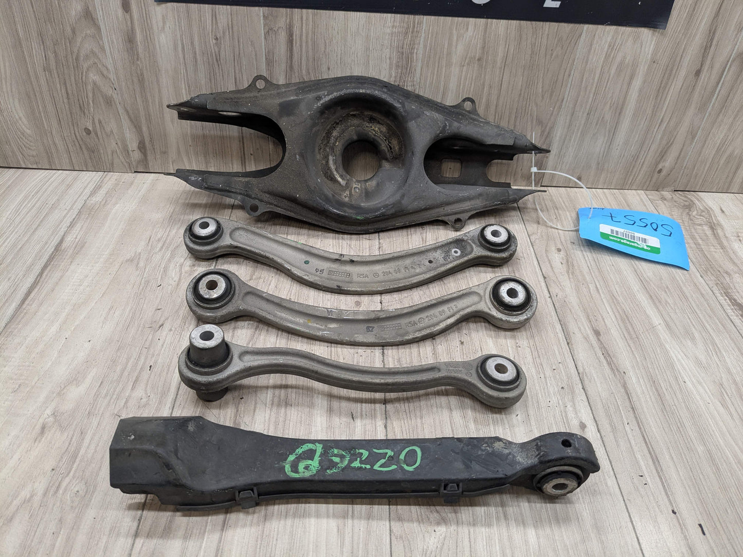 OEM Mercedes W204 W207 W212 Rear Right Passenger Upper Lower Control Arm SET