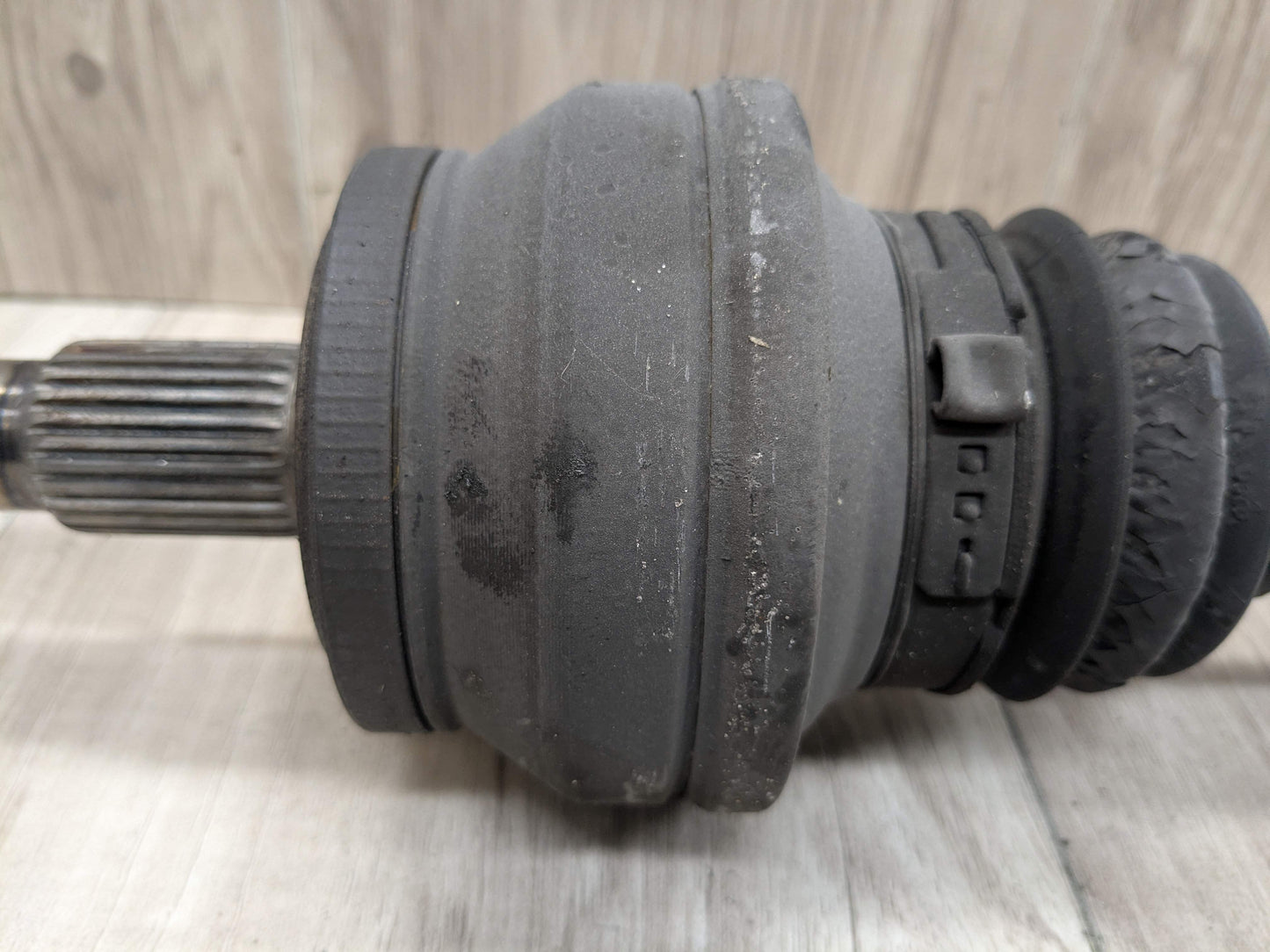 07-18 OEM Mercedes W211 W212 W221 E550 Rear Left Right CV Axle Half Output Shaft