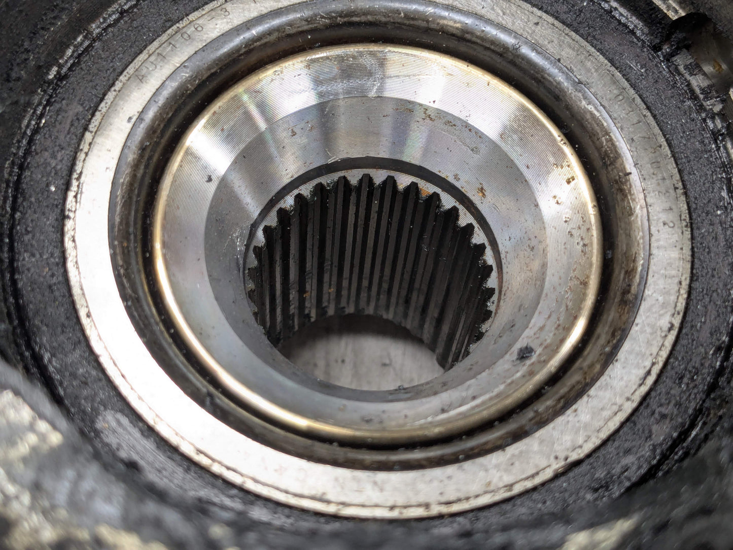 OEM Mercedes W212 E350 E550 Rear Left Driver Hub Knuckle Bearing Carrier