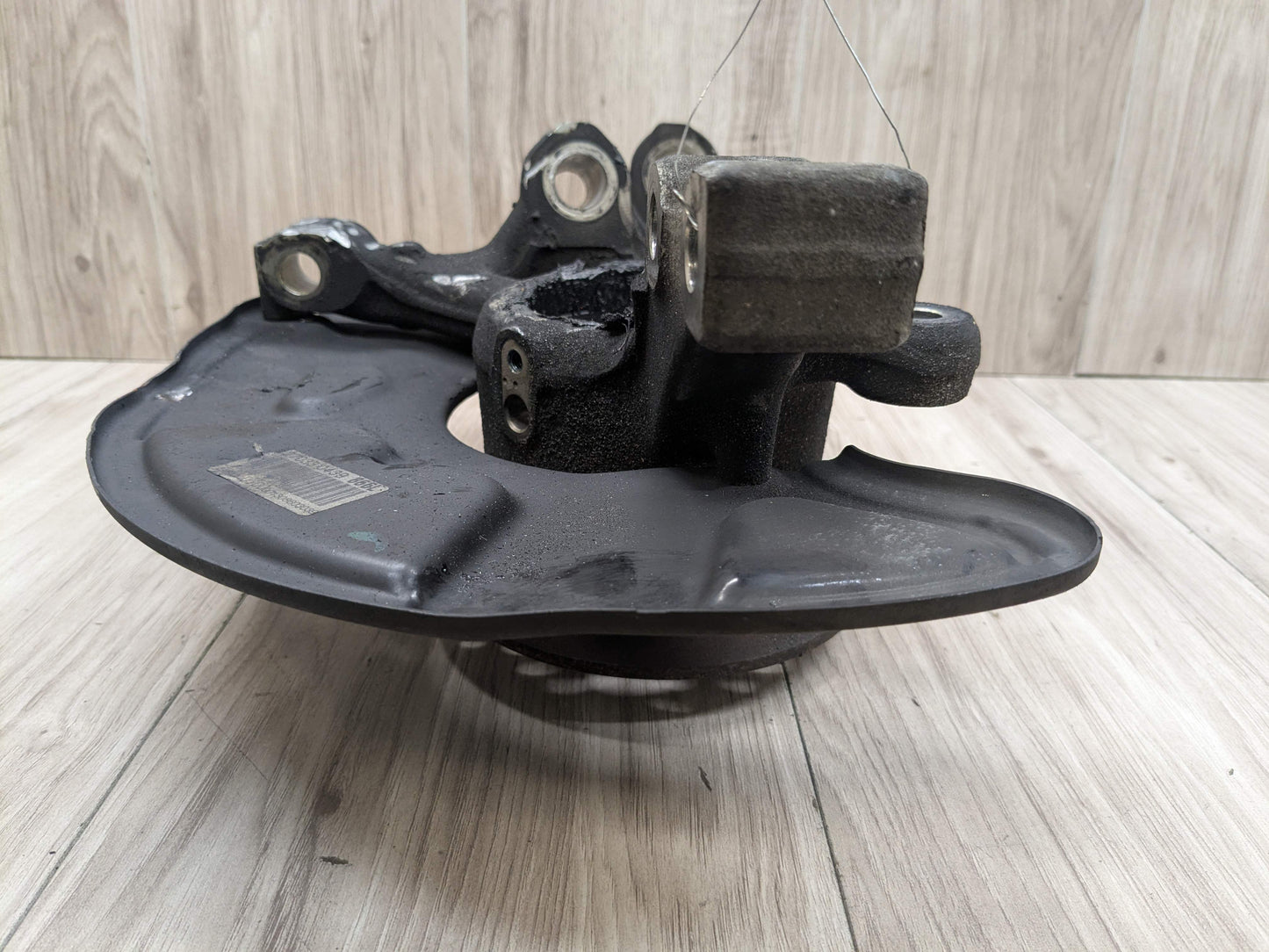 OEM Mercedes W212 E350 E550 Rear Left Driver Hub Knuckle Bearing Carrier