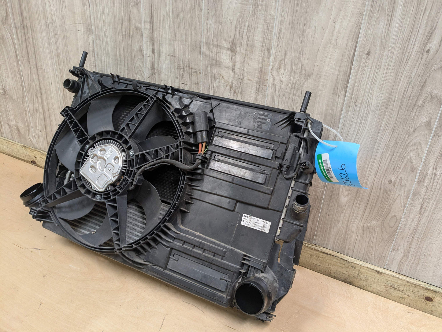 16-23 OEM BMW F39 F48 X1 X2 Radiator Cooling Fan Motor Shroud Assembly B46 850W