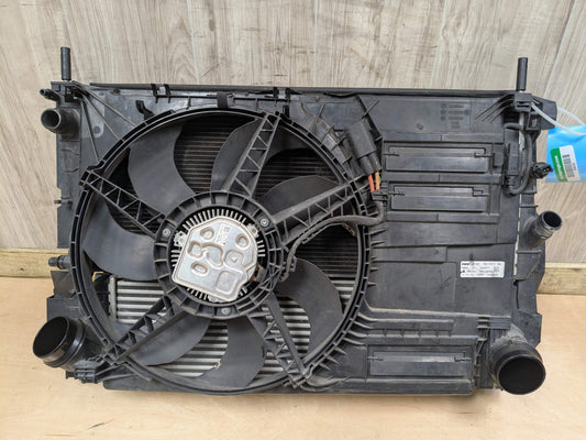 16-23 OEM BMW F39 F48 X1 X2 Radiator Cooling Fan Motor Shroud Assembly B46 850W