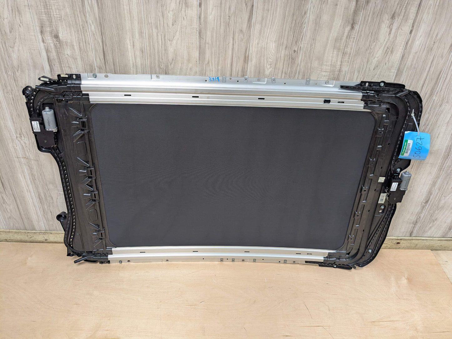 16-22 OEM BMW F48 X1 Upper Sunroof Sun Moon Roof Glass Panoramic Cover