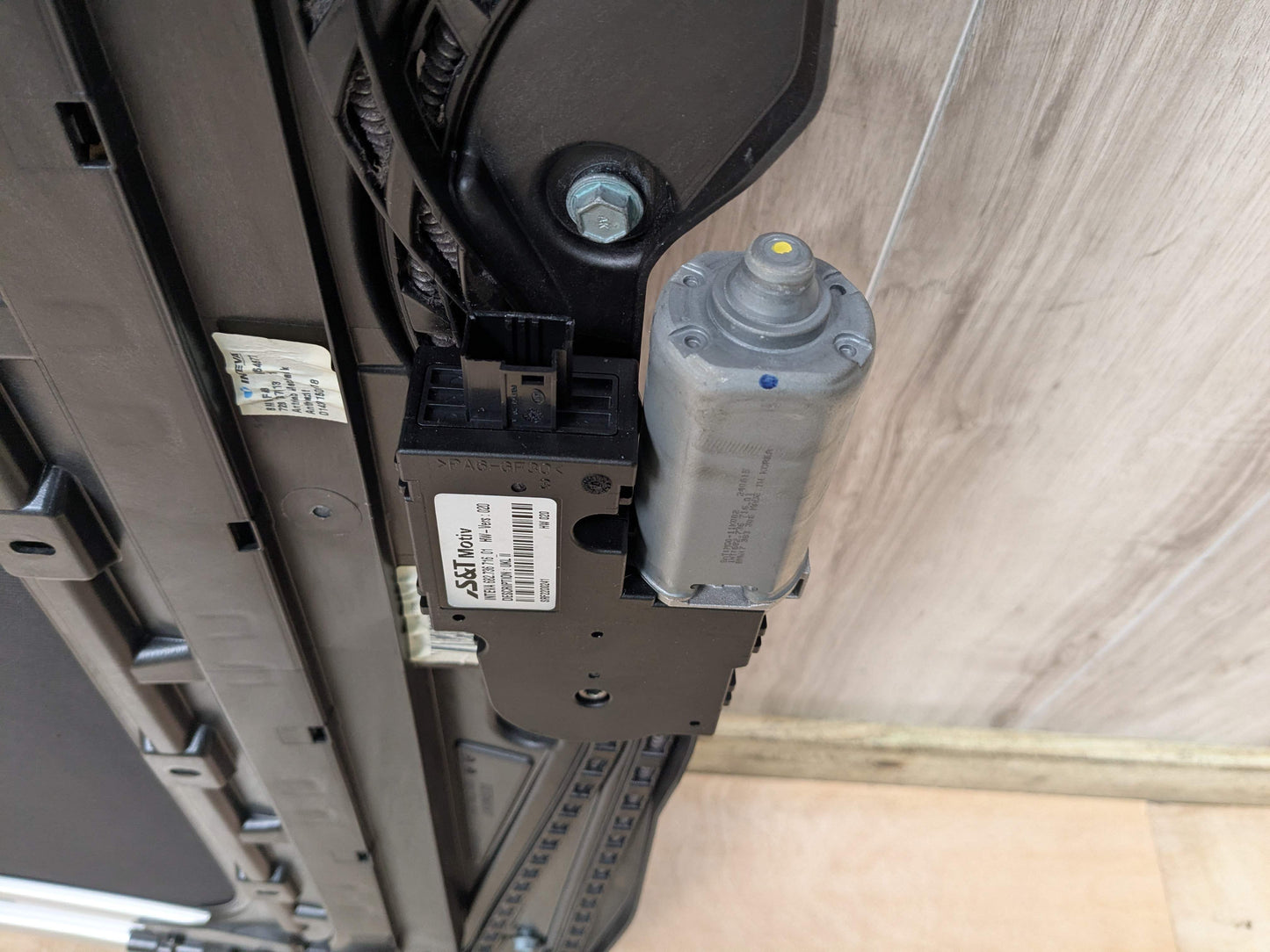 16-22 OEM BMW F48 X1 Upper Sunroof Sun Moon Roof Glass Panoramic Cover