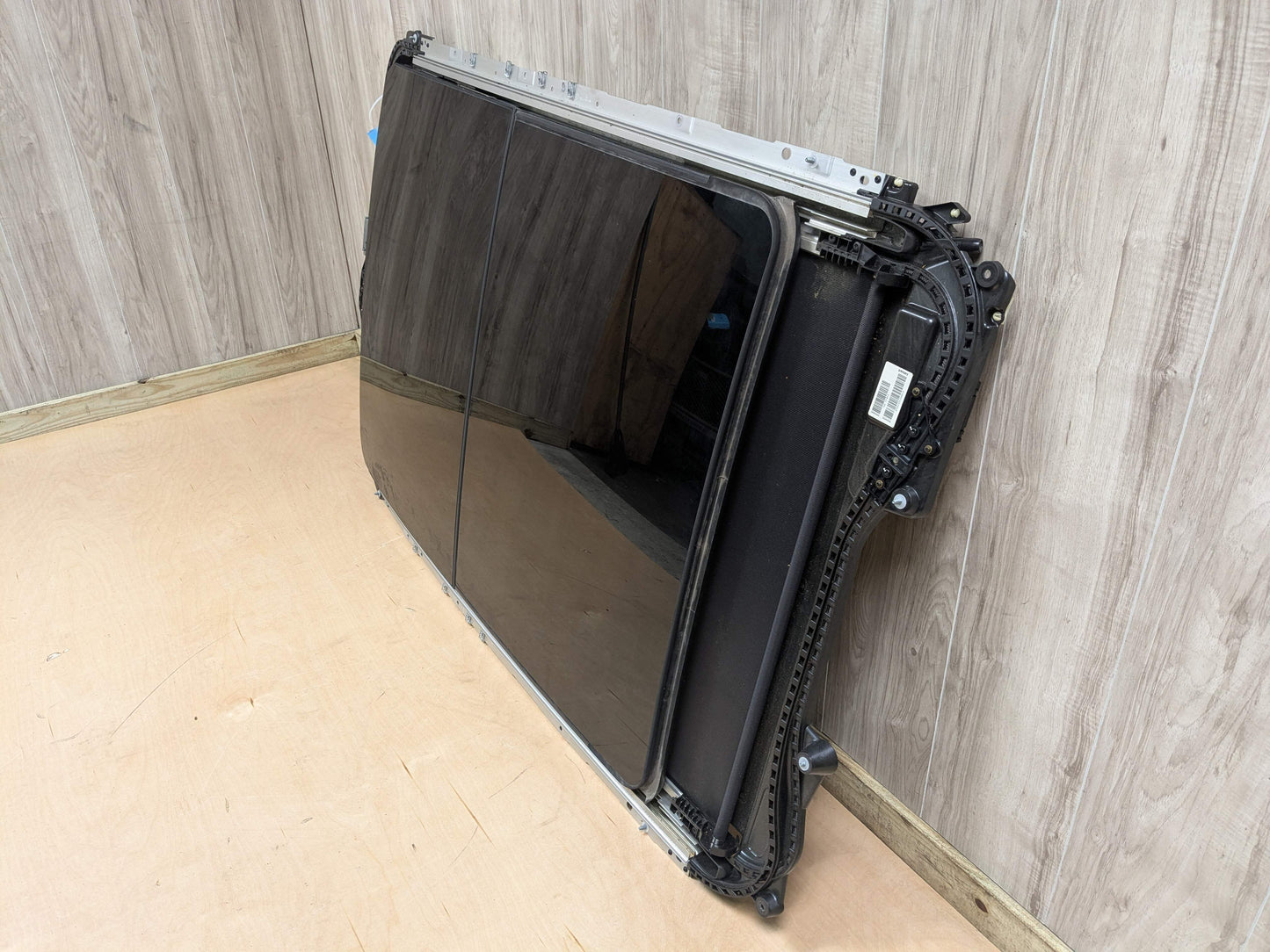 16-22 OEM BMW F48 X1 Upper Sunroof Sun Moon Roof Glass Panoramic Cover