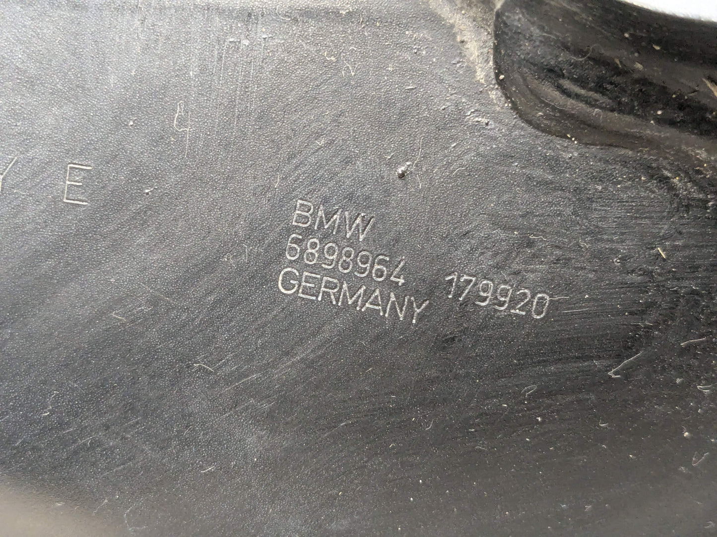 OEM BMW F39 F44 F48 X1 X2 Rear Right Passenger Control Arm Knuckle Spindle