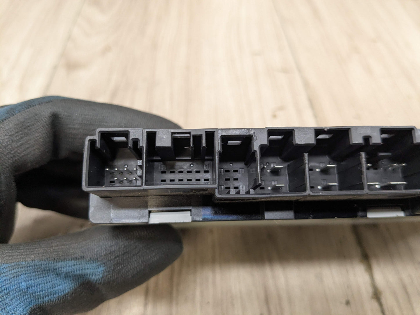 OEM BMW F90 G01 G05 G12 G20 G22 G26 G30 G80 Front Left Right Seat Control Module