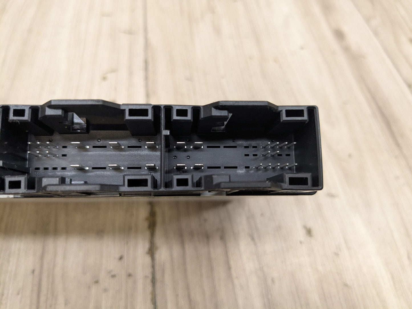 OEM BMW F90 G01 G05 G12 G20 G22 G26 G30 G80 Front Left Right Seat Control Module