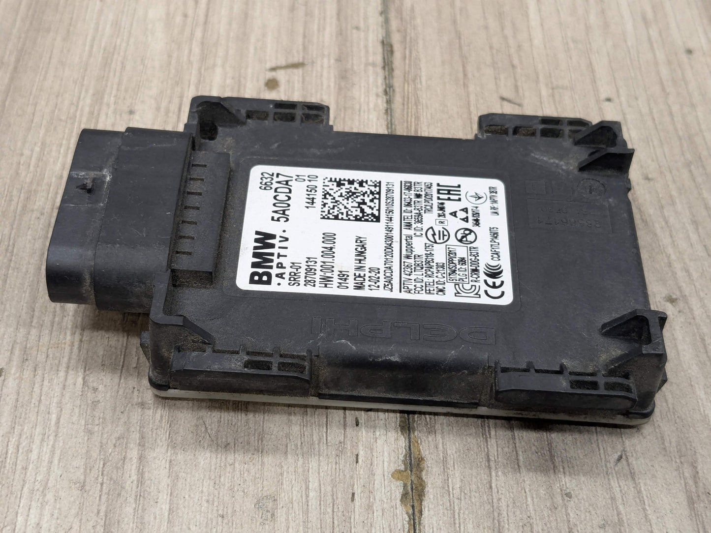 OEM BMW F90 G01 G05 G20 G22 G26 G30 G42 G80 Blind Spot Sensor Radar Module