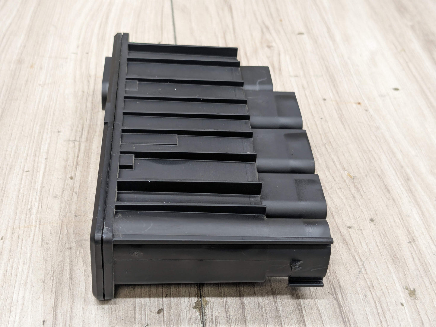 OEM BMW F39 F44 F48 X1 X2 228 M235 Integrated Power Supply Computer Module Unit