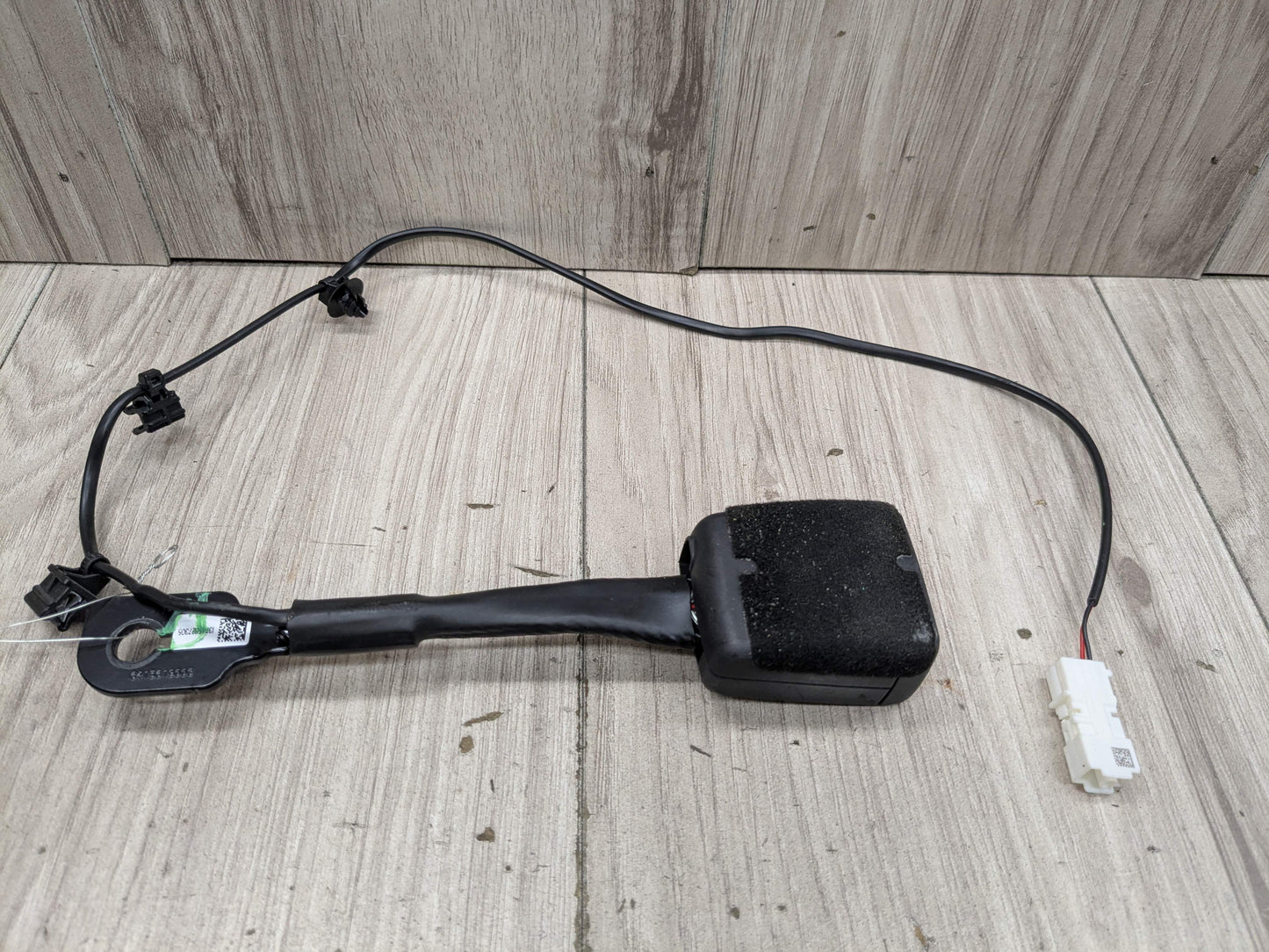 20-24 OEM BMW F44 228 M235 FRONT Left Driver or Right Passenger Seat Belt Buckle