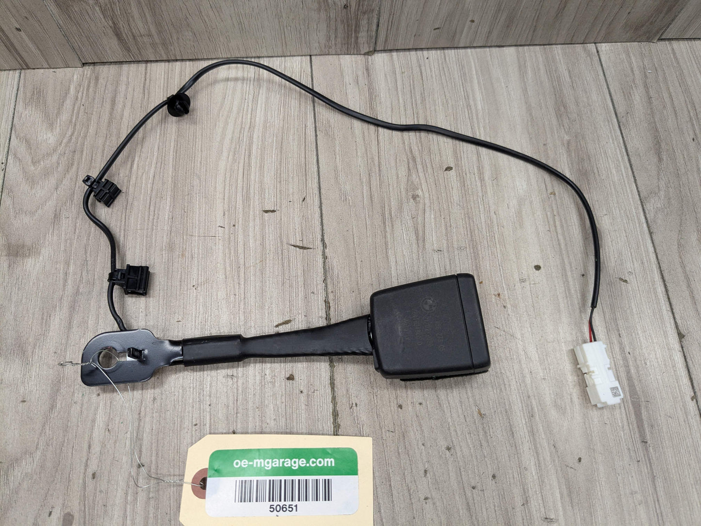 20-24 OEM BMW F44 228 M235 FRONT Left Driver or Right Passenger Seat Belt Buckle