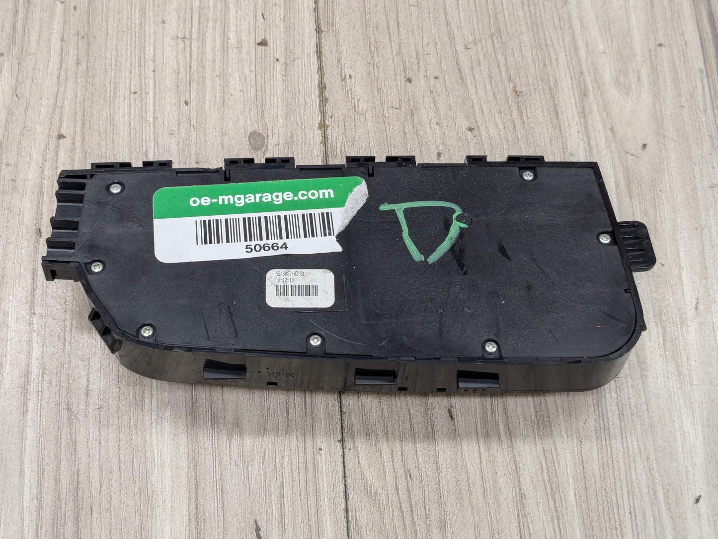 20-24 OEM BMW F44 228 Front Left Driver Side Seat Adjustment Control Switch