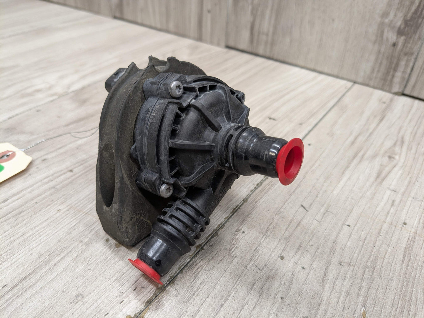 OEM BMW F39 F44 F48 228 M235 X1 X2 Engine B46 B48 Auxiliary Electric Water Pump