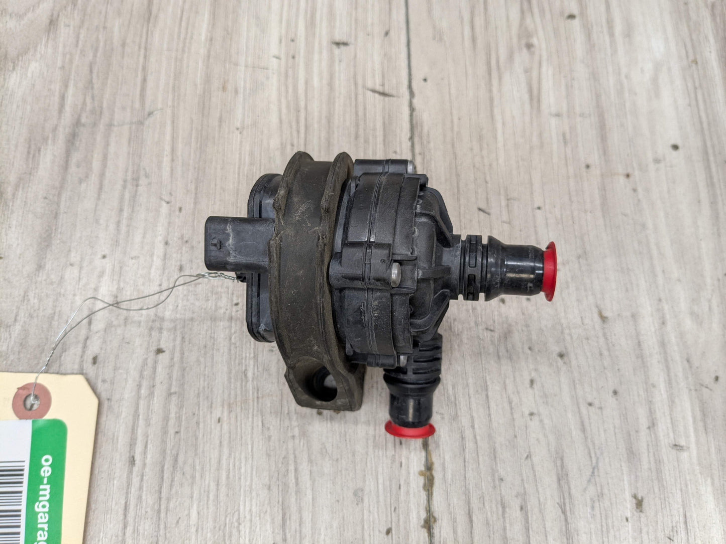 OEM BMW F39 F44 F48 228 M235 X1 X2 Engine B46 B48 Auxiliary Electric Water Pump