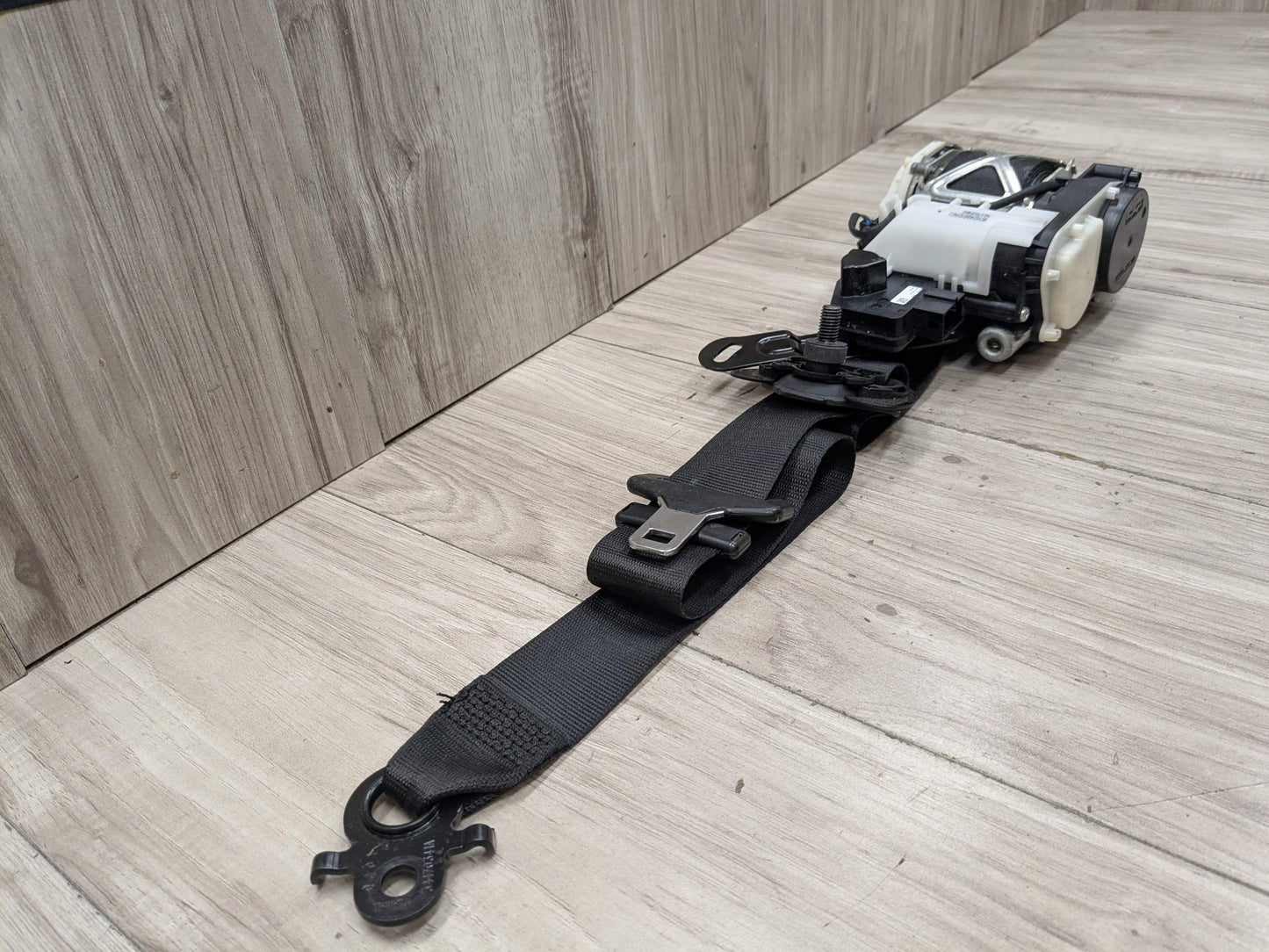16-22 OEM BMW G11 G12 740 750 M760 Front Left Driver Seat Belt Retractor Black