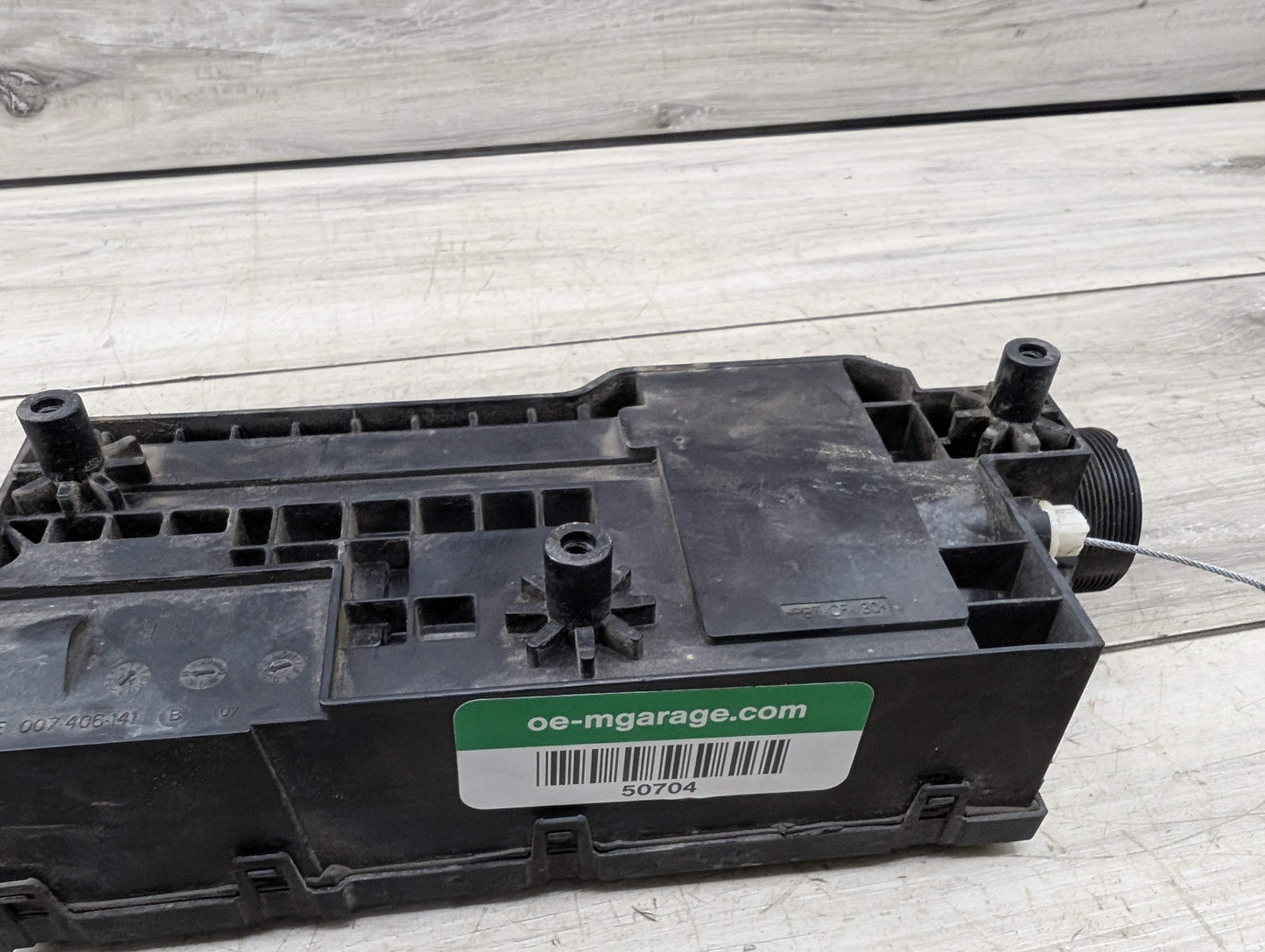 14-19 OEM BMW F15 F16 F85 F86 X5 X6 Emergency Parking Brake Actuator Unit Motor