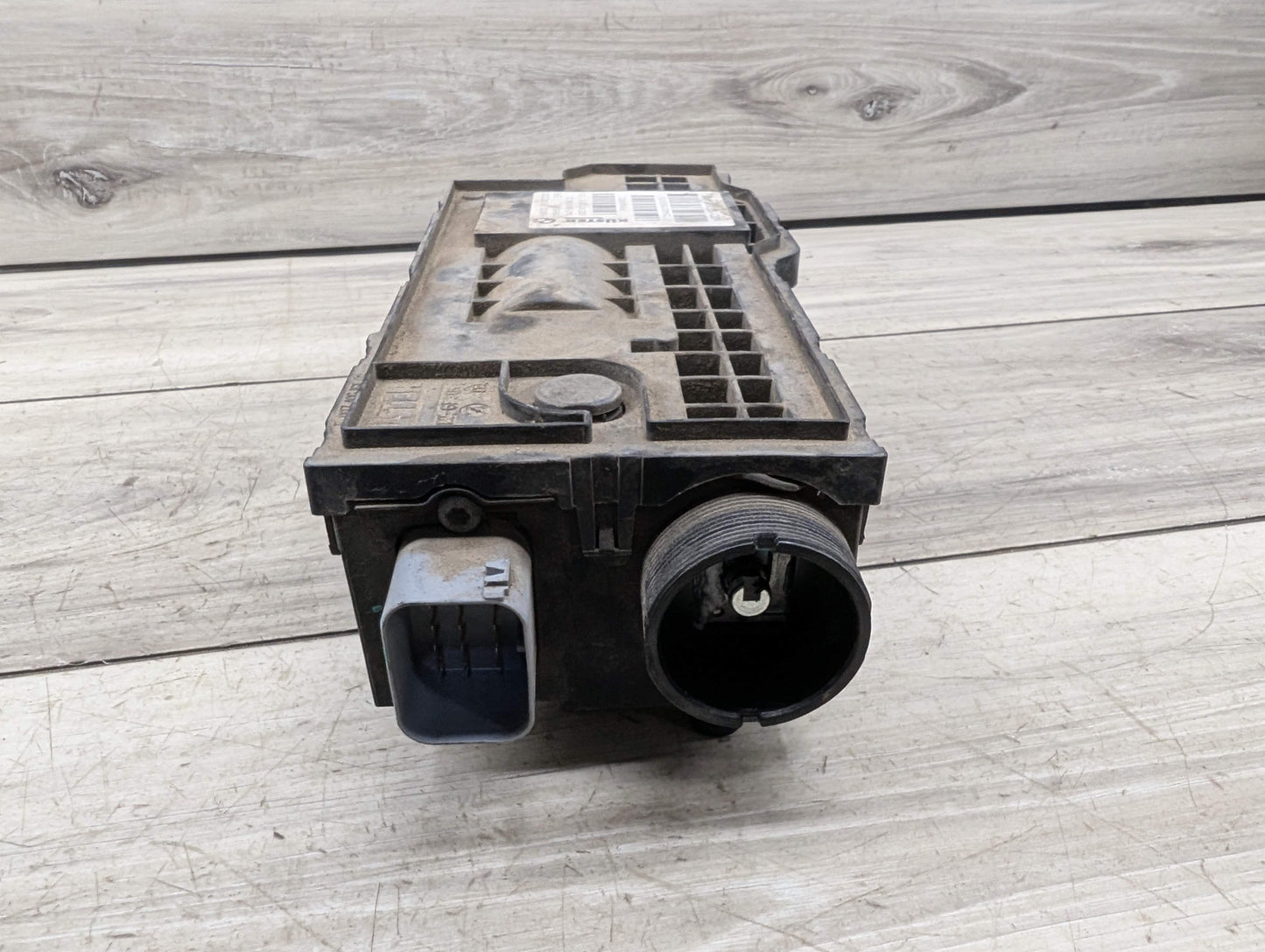 14-19 OEM BMW F15 F16 F85 F86 X5 X6 Emergency Parking Brake Actuator Unit Motor
